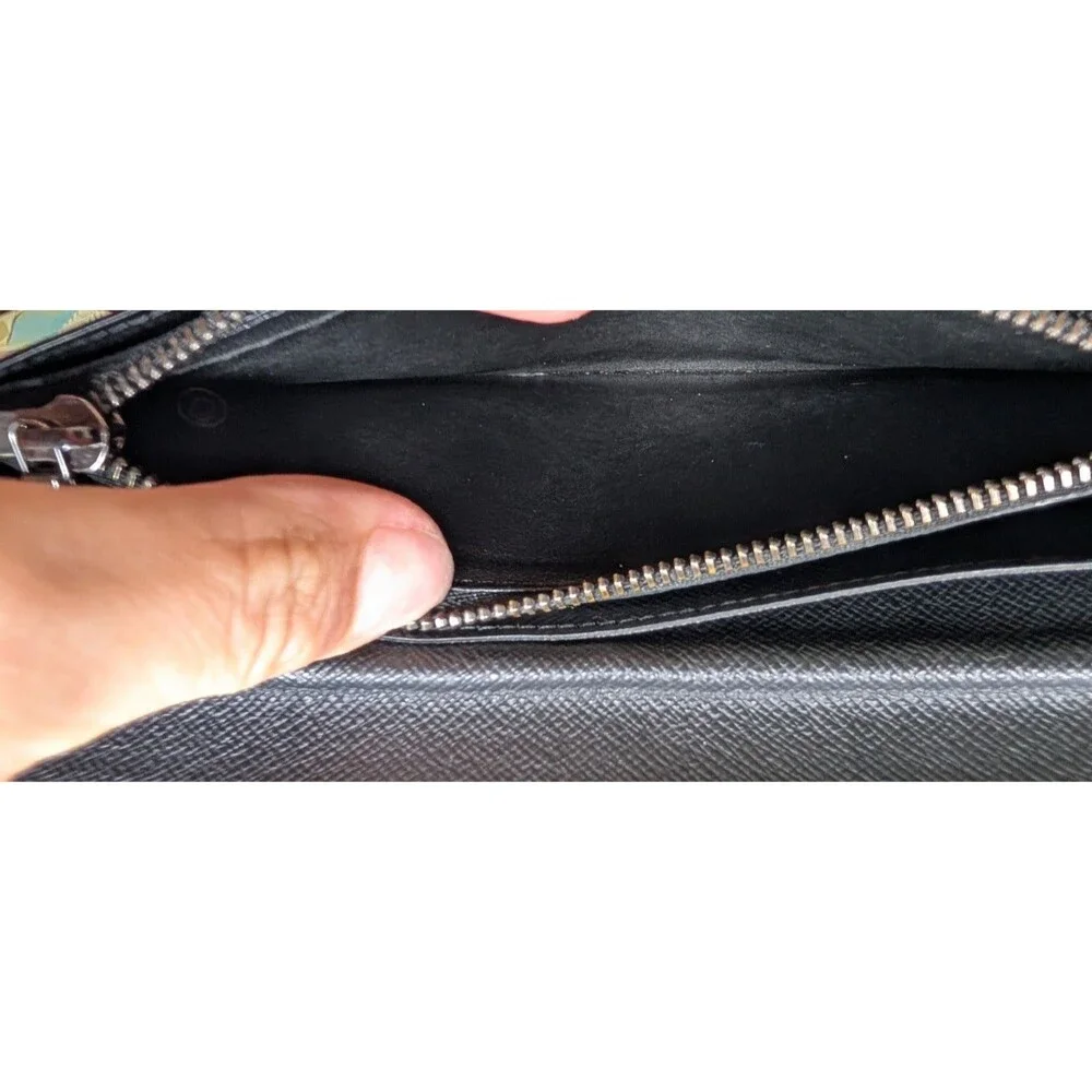 LOUIS VUITTON Portefeiulle Brazza Monogram Eclipse RA0211 Black